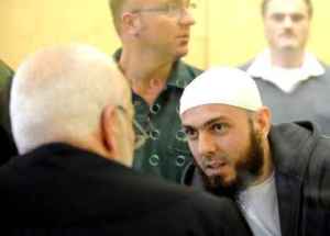 Get me outta here, man! Get me outta here, man!